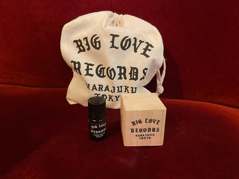 BIG LOVE 'ESSENTIAL OIL'