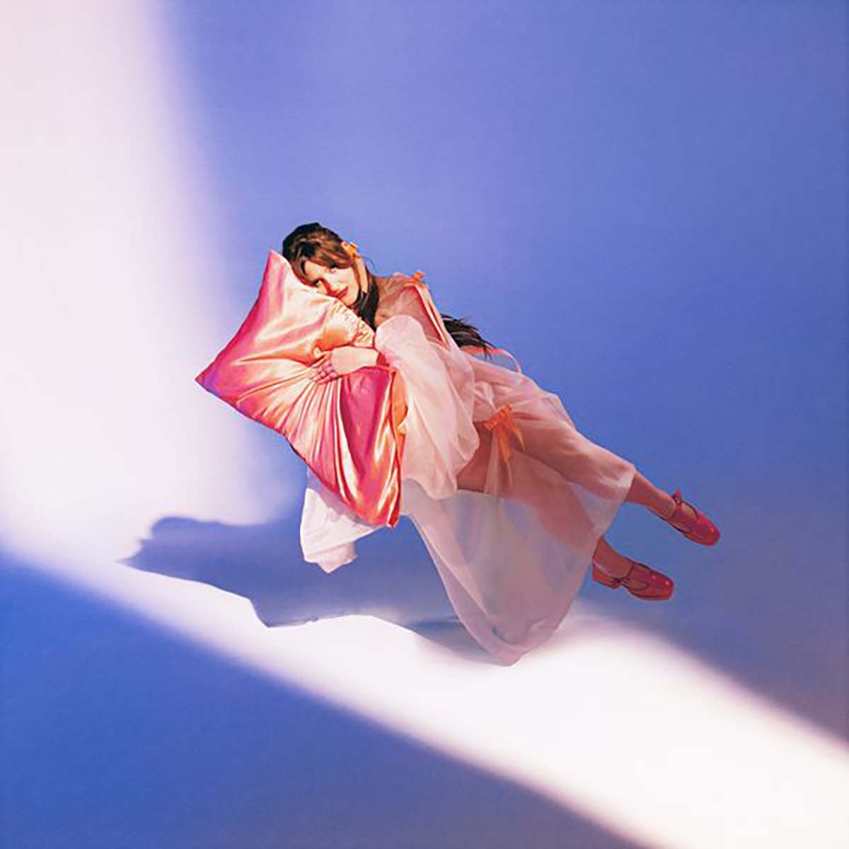 MOLLY BURCH 'DAYDREAMER'