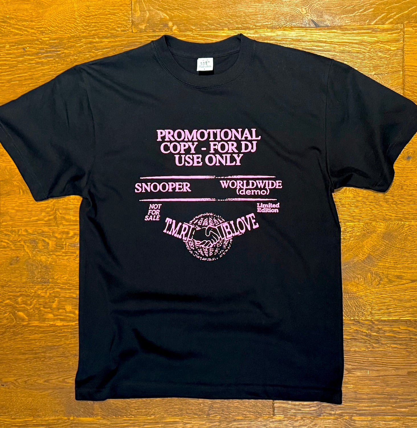 SNÕÕPER 'BLACK/PINK T'