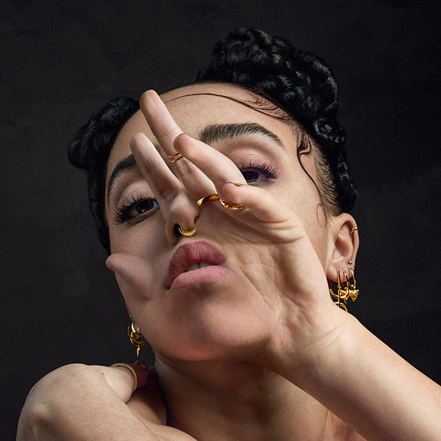 FKA TWIGS 'M3LL155X'