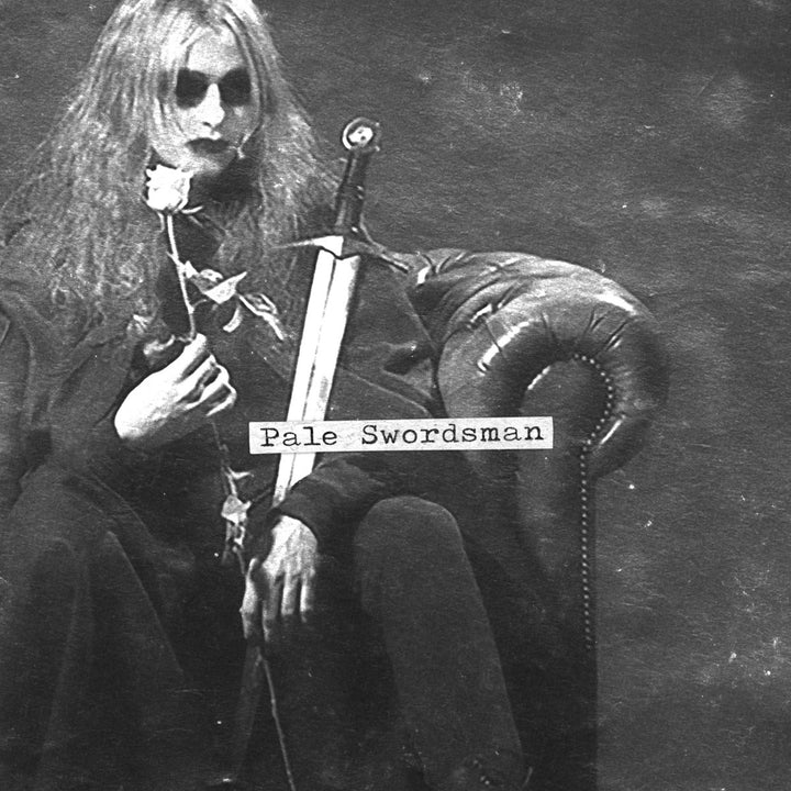 KËKHT ARÄKH 'PALE SWORDSMAN'
