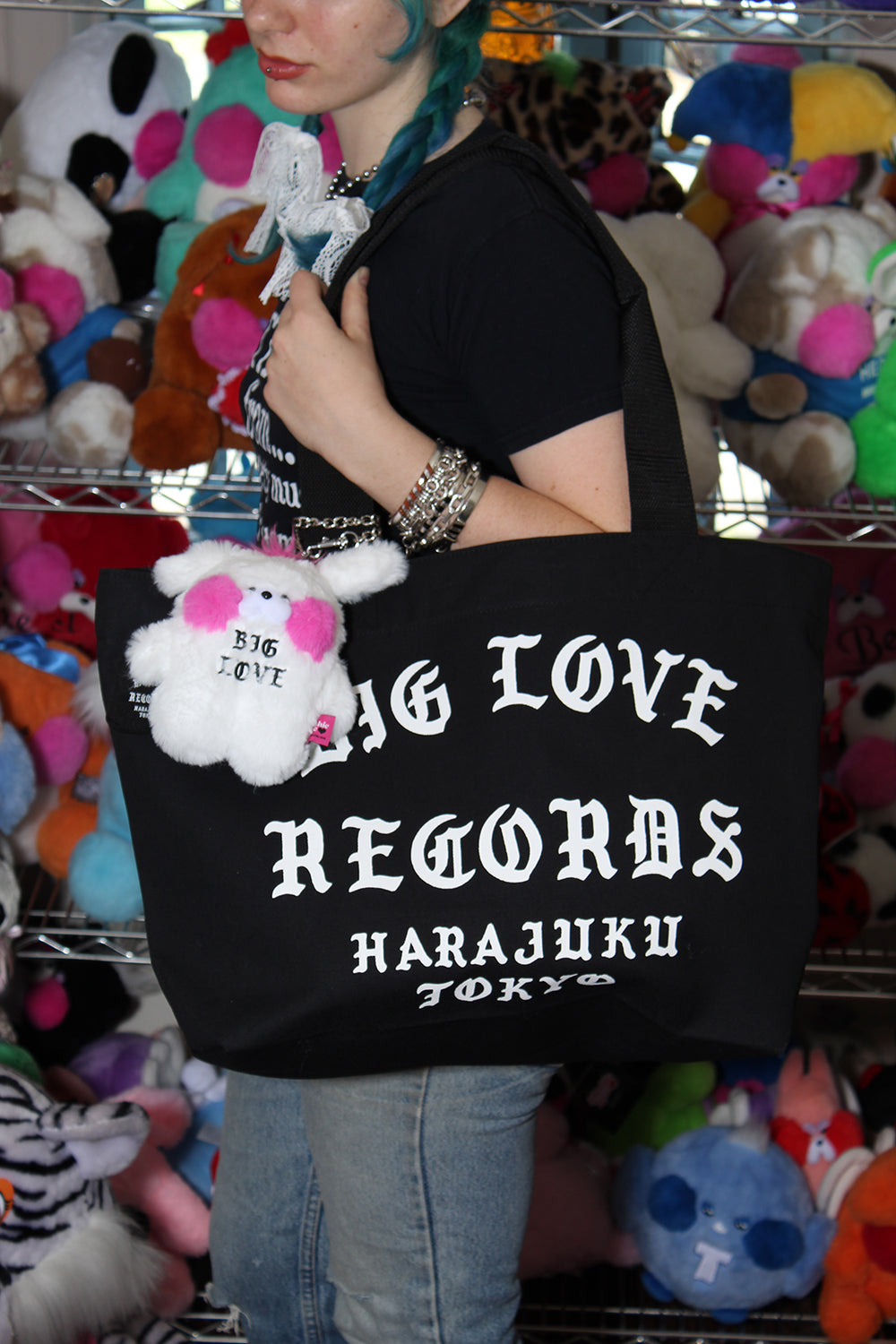 ぬいぐるみ・マスコット Plushie Love Higher Power BIG LOVE 'PLUSHIE LOVE 2026' – BIG LOVE RECORDS