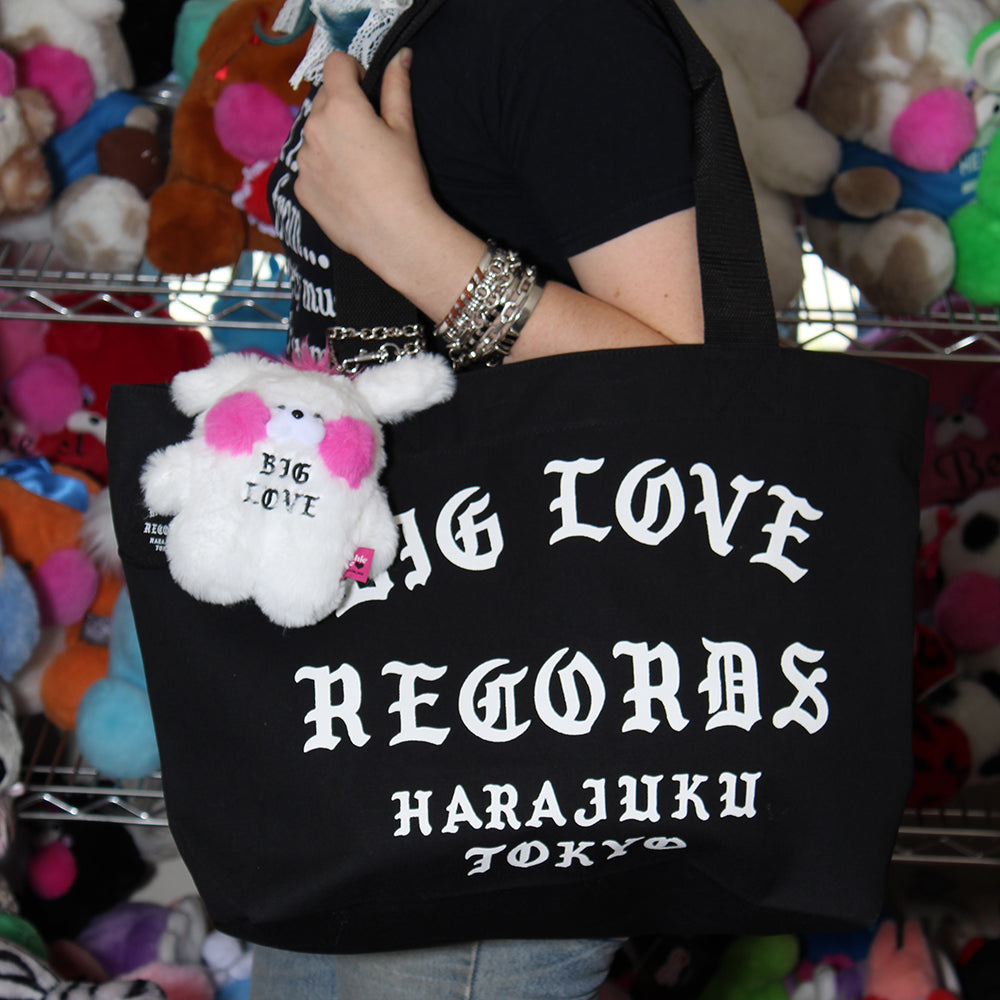 BIG LOVE 'PLUSHIE LOVE 2026'